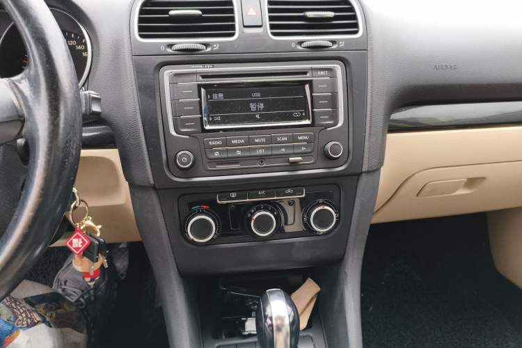 Used Volkswagen Golf 2012 1.6L Automatic Comfort Model
