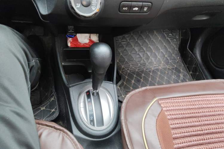 Used Honda Fit 2011 1.5L Automatic Luxury Edition
