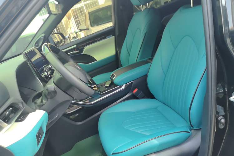 Used Toyota Crown Kluger 2022 2.5L HEV Four-Wheel Drive Flagship Edition Left Front Seat