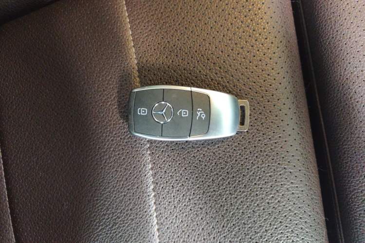 Used Mercedes-Benz GLC 2020 GLC 260 L 4MATIC Luxury Model