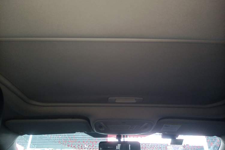 Used Ford Focus 2012 Hatchback 1.6L Automatic Fashion Edition
