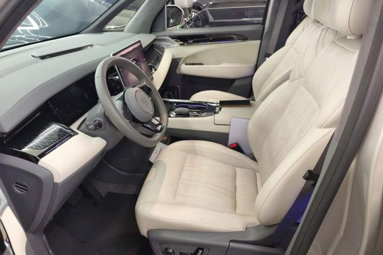 Used Zeekr 009 2022 WE Edition