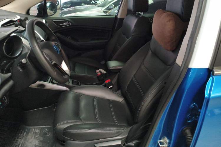 Used BYD Yuan New Energy 2018 EV360 Smart Connected Cool Model