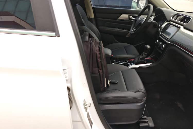 Used Haval H2 2017 Blue Label 1.5T Automatic Two-Wheel Drive Luxury Model