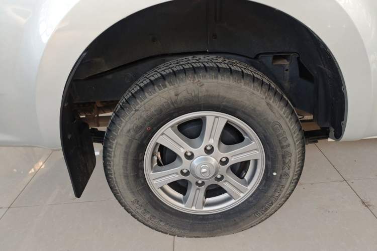 Used Great Wall Wingle 5 2023 "Ganfan" Version 1.5T Gasoline Two-Wheel-Drive Advanced Trim with Long Cargo Bed