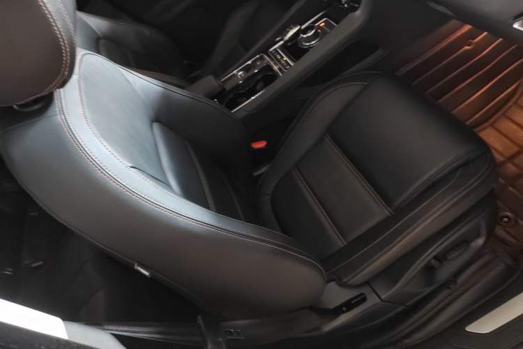 Used Jaguar F-PACE 2018 2.0T Four-Wheel Drive Urban Luxury Edition