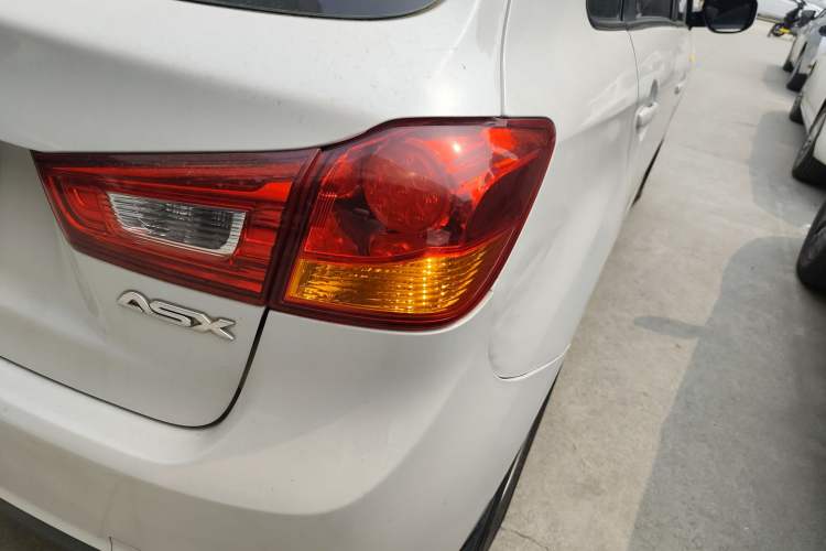 Used Mitsubishi ASX 2013 2.0L CVT Two-Wheel Drive Elite Edition