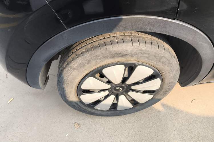 Used Wuling Bingo 2023 333 km Lingxi Connected Version