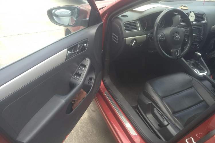 Used Volkswagen Sagitar 2014 1.4TSI Automatic Luxury Model