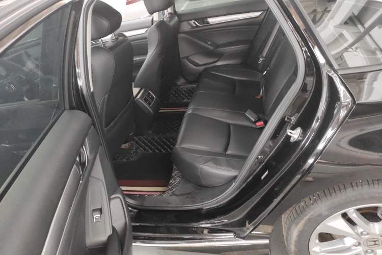 Used Honda Accord 2018 260TURBO Elite Edition China VI Left Rear Seat