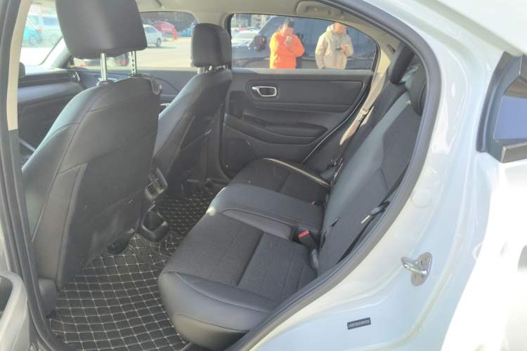 Used Honda Vezel 2025 1.5L CVT Comfort Edition
