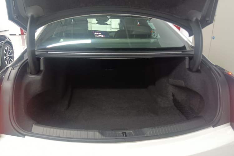 Used Cadillac CT6 2023 28T Luxury Version