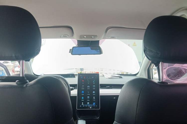 Used NETA V 2021 Standard Range Entertainment Edition Headliner