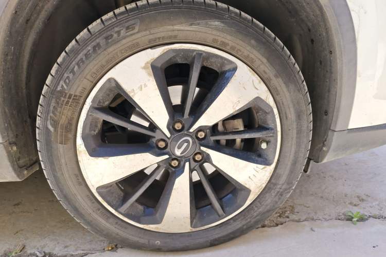 Used GAC Trumpchi GS4 2018 235T Automatic Two-Wheel Drive Luxury Smart Connectivity Millionth Anniversary Edition
