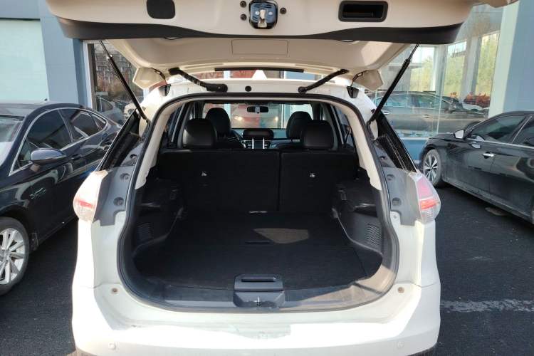 Used Nissan X-Trail 2014 2.0L CVT Comfort Edition 2WD