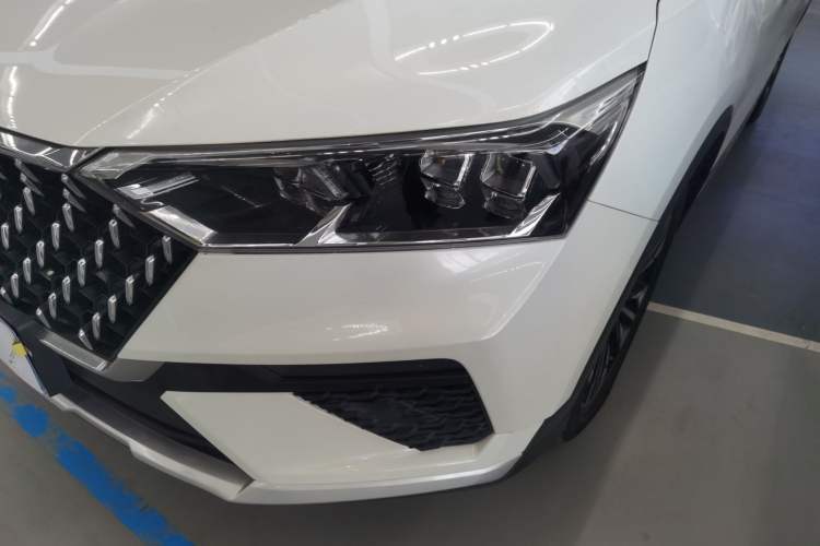 Used Bestune T77 2021 PRO 280 TID Custom Edition Left Front Headlight