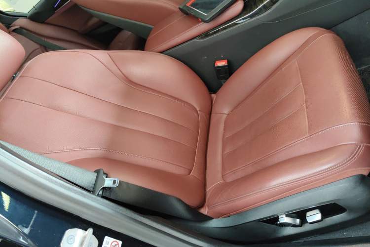 Used BMW 5 Series 2020 530Li Leading Model M Sport Package
