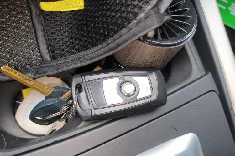 Used BMW 1 Series 2016 118i Leading Model Vehicle Key