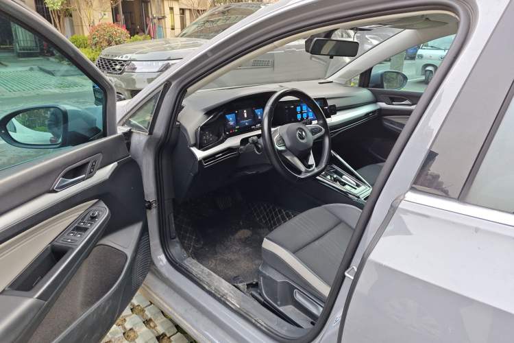 Used Volkswagen Golf 2021 280TSI DSG Pro
