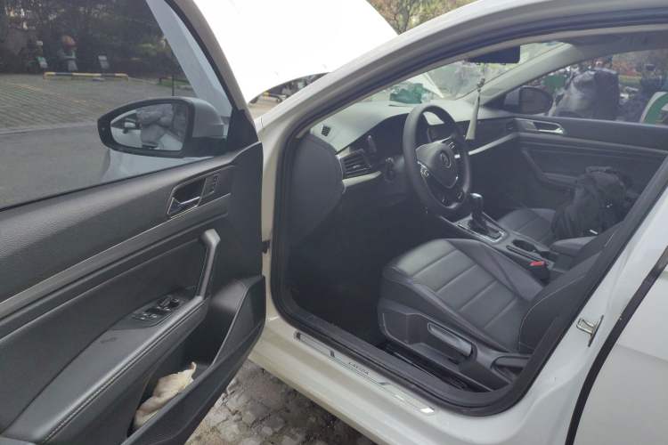 Used Volkswagen Lavida 2019 1.5L Automatic Comfort Edition China VI Standard
