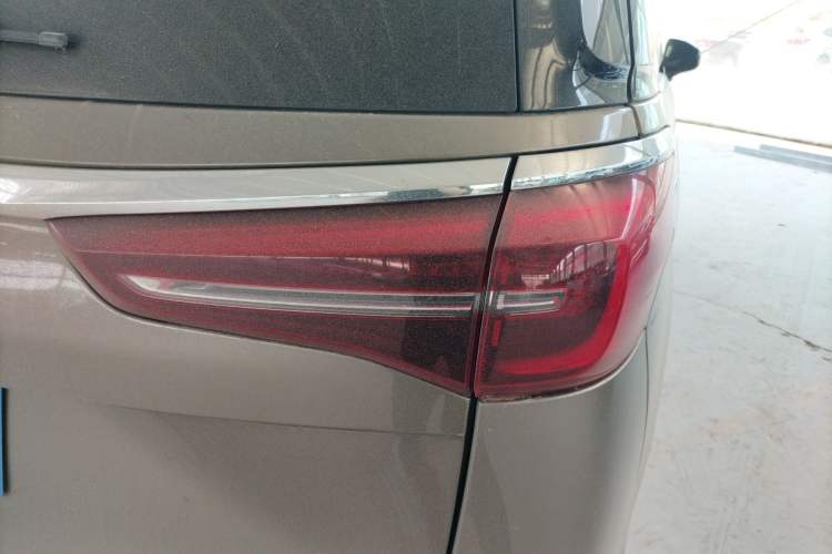 Used Buick GL8 2021 ES Landtrek 653T Comfort Edition
