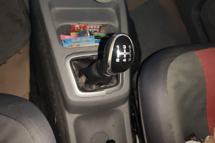 Used BAIC Weiwang M20 2015 1.2L economy version A122