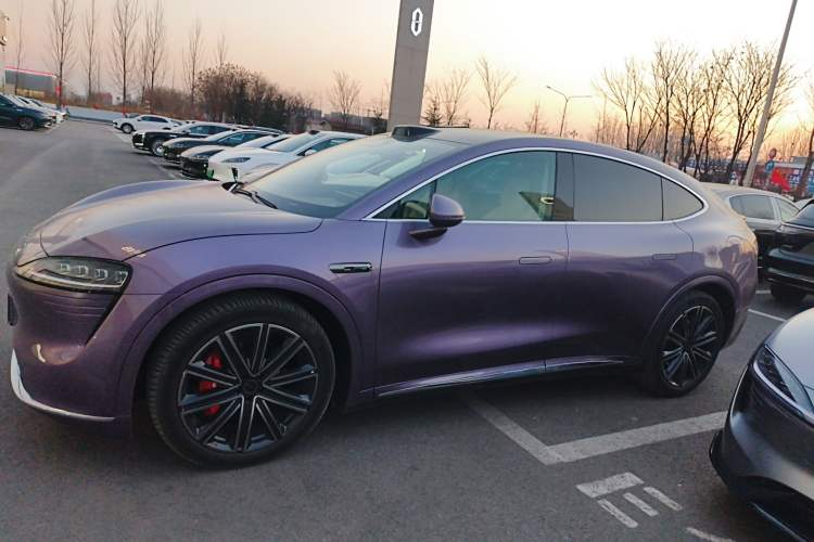 Used Hima Luxeed R7 2025 Extended-Range 331km Ultra
