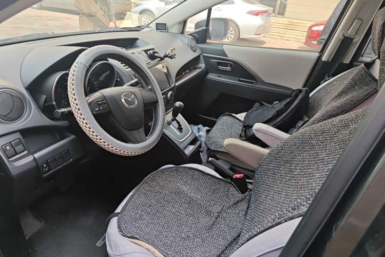 Used Mazda 5 2013 2.0L Automatic Comfort Edition
