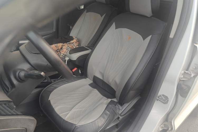 Used Ford EcoSport 2013 1.0L GTDi Manual Luxury Model
