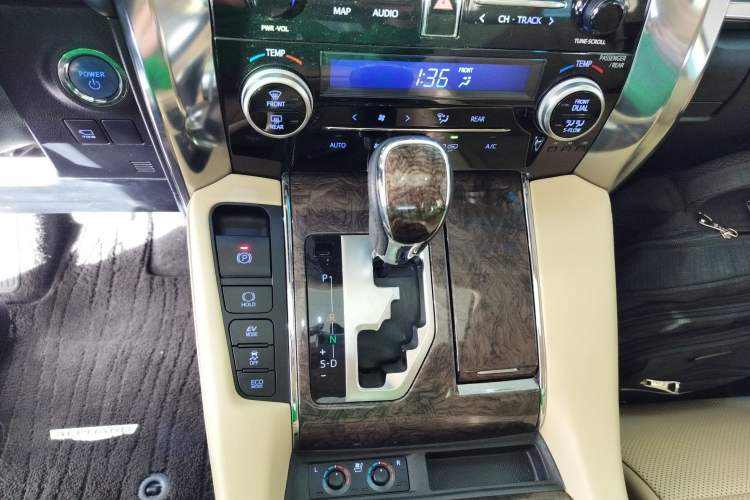 Used Toyota Alphard 2020 Dual-Engine 2.5L Prestige Edition