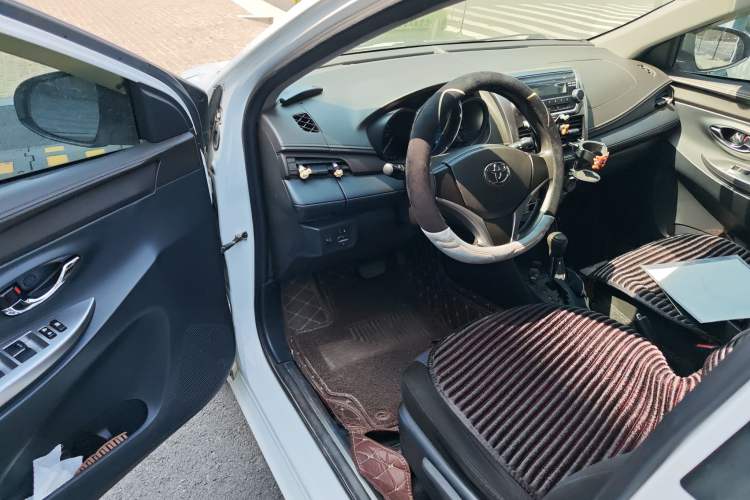 Used Toyota YARiS L Zhi Xuan 2015 1.5E Automatic Charm Edition