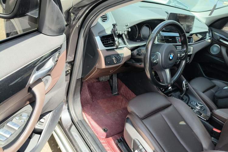 Used BMW X1 2021 sDrive20Li Premium Edition Driver Seat