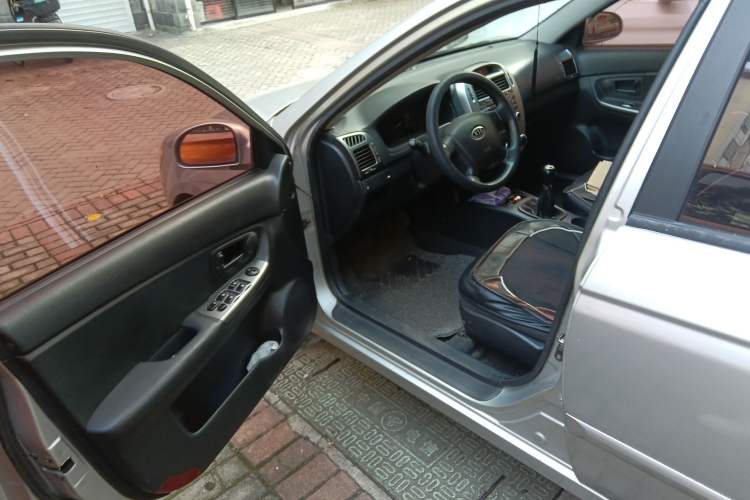 Used Kia Cerato 2010 1.6L MT GL