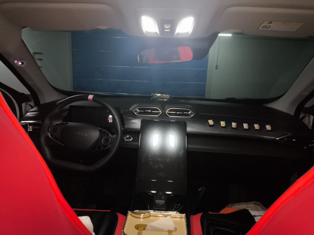 Dongfeng Aeolus Mage 2023 1.5T Prestige Edition — снимка 15