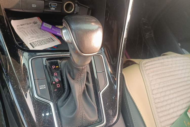 Used Kia Sportage R 2018 2.0L Automatic Smart Luxury Version China V Standard
