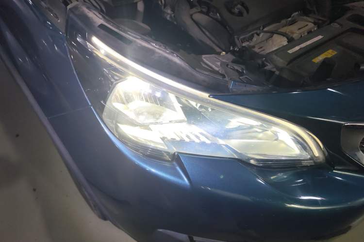 Used Peugeot 5008 2017 380THP 7-Seater Boundary-Free Edition
