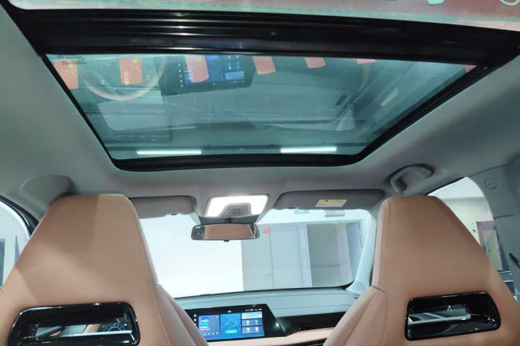 Used CHANGAN CS75 PLUS 2023 3rd Generation 1.5T Automatic Prestige Model
