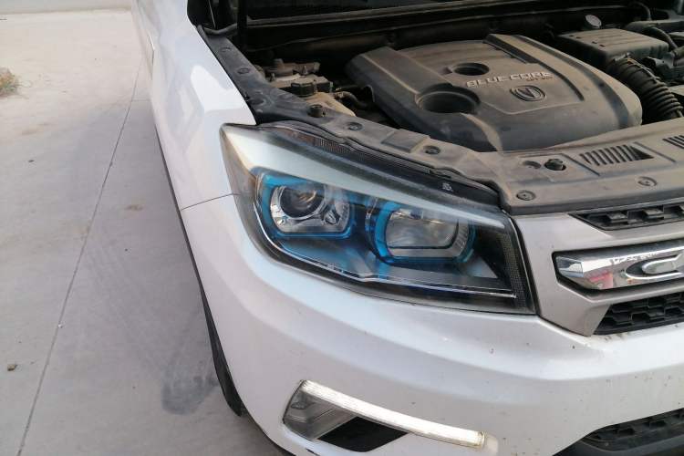 Used CHANGAN CS75 2016 1.5T Manual FENGSHANG Model