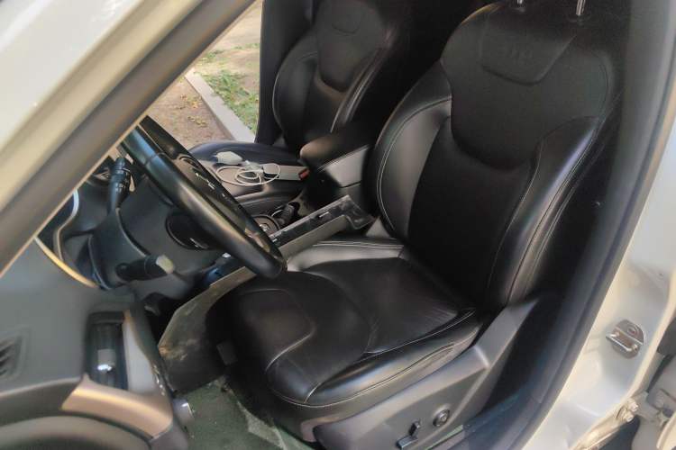 Used Jeep Cherokee 2017 2.0L Superior Edition