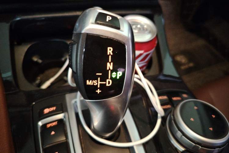 Used BMW 5 Series 2017 520Li Elegant Edition Gear Lever