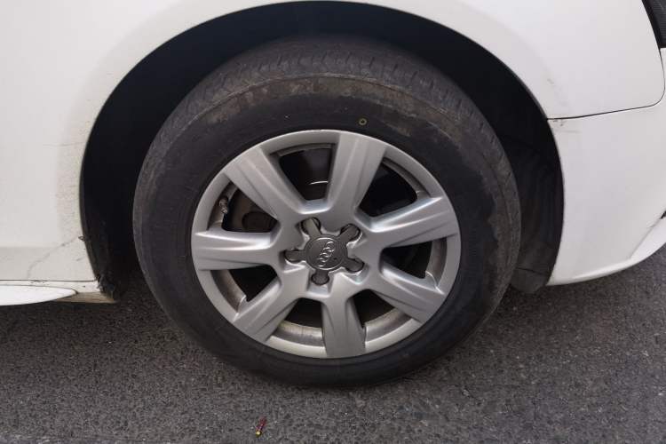 Used Audi A4L 2011 2.0 TFSI Comfort Model