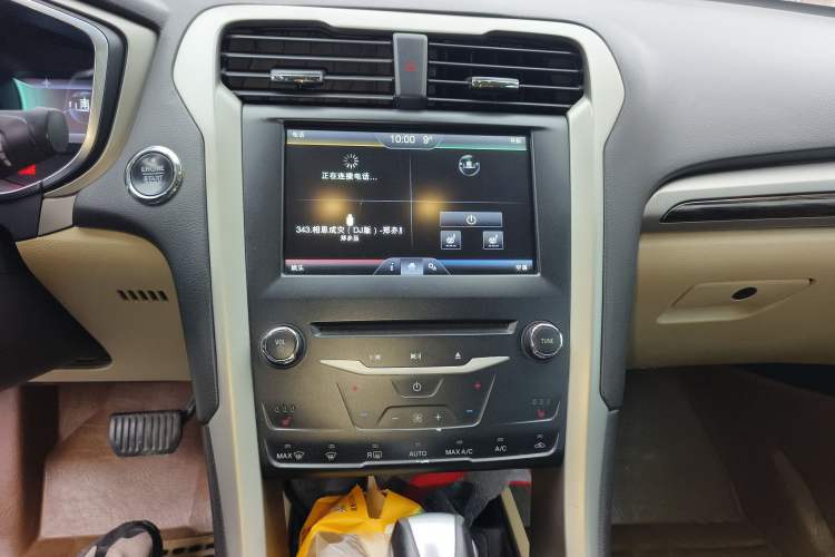 Used Ford Mondeo 2013 2.0L GTDi 200 Luxury Model
