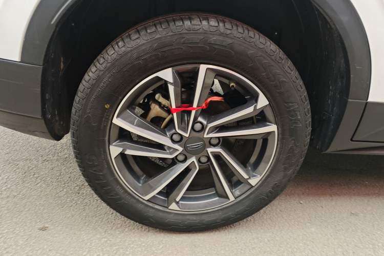 Used Geely Auto Coolray 2023 1.5T DCT Platinum Edition Exterior 5