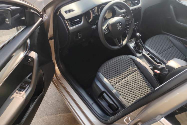 Used Skoda Octavia 2019 TSI280 DSG SmartDrive Luxury Edition China VI