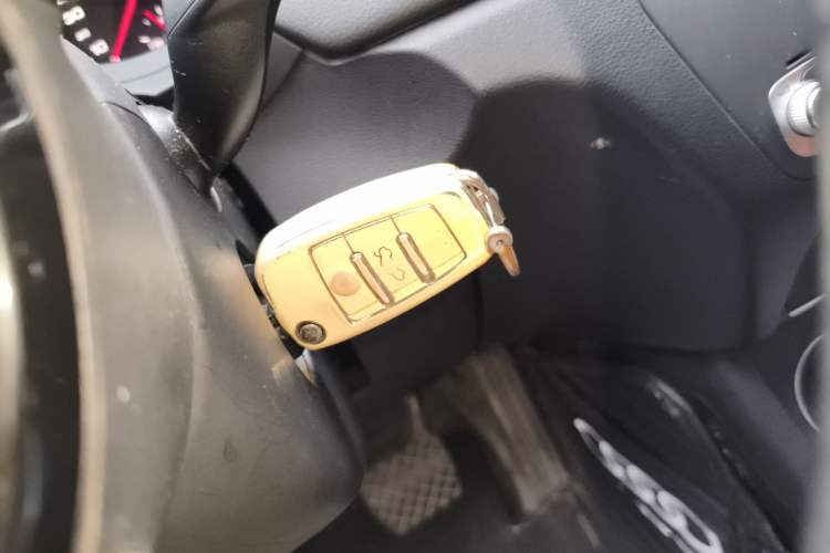 Used Audi Q3 2017 30 TFSI Fashion Model Vehicle Key