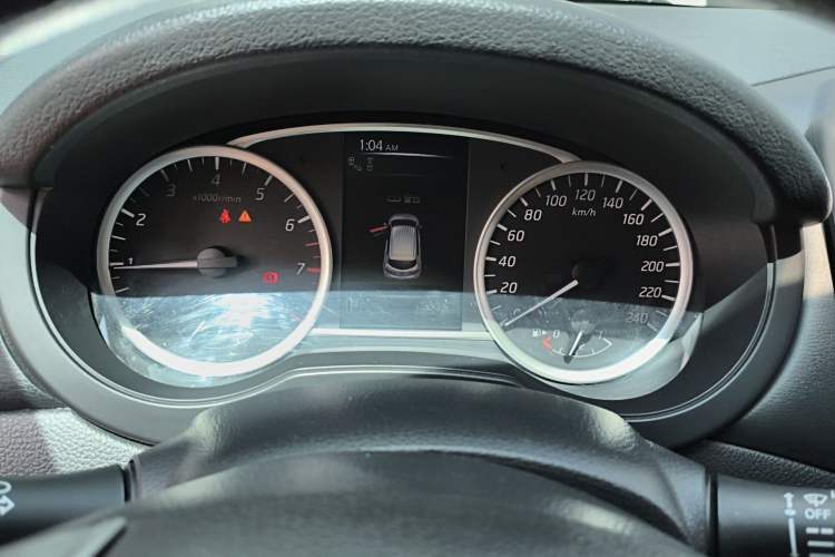 Used Nissan Tiida 2019 1.6L CVT Smart Drive Version China VI Standard Instrument Cluster