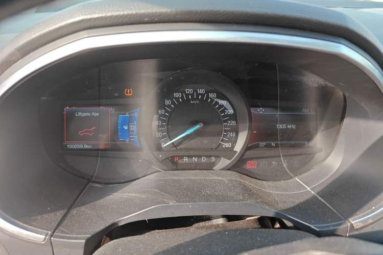 Used Ford Edge 2016 EcoBoost 245 Four-Wheel Drive Titanium Edition 7-Seater
