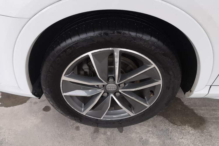 Used Audi Q3 2017 35 TFSI quattro all-wheel-drive sport model