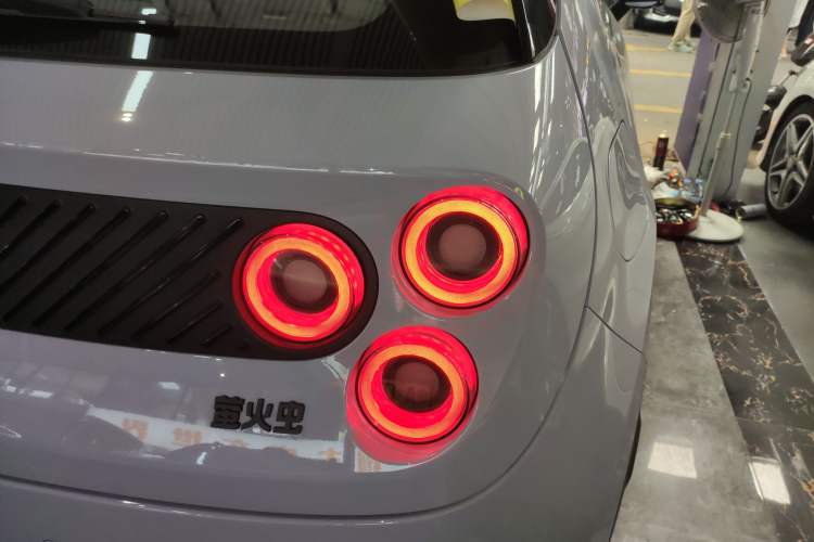 Used firefly 2025 Illuminated Edition