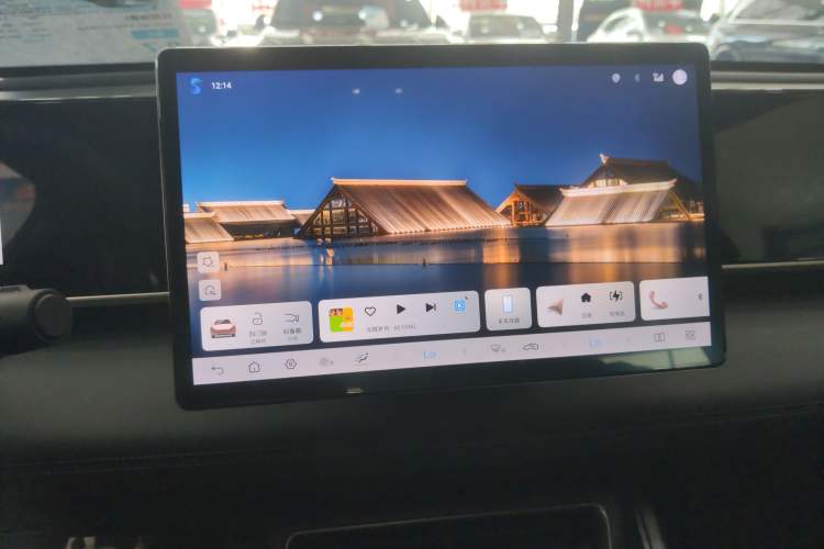 Used BYD Qin L 2025 DM-i Smart Drive 80KM Leading Model
